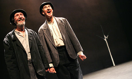 ده اثر ابزورد کلاسیک