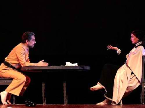 نگاهی به نمایش «سیندرلا» / ناآشنامایه‌هایی که گفتمان رسانه‌ای را عقیم می‌کند