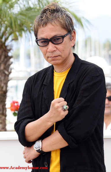 تاکاشی مایک کارگردان «هاراگیری: مرگ یک سامورایی» + (Hara-Kiri: Death of a Samura